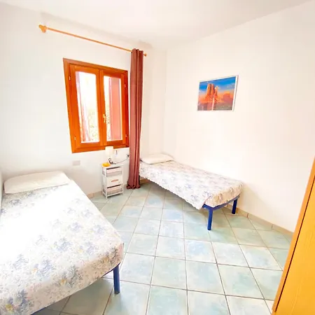 Gramsci 2 * San Teodoro (Sardinia)